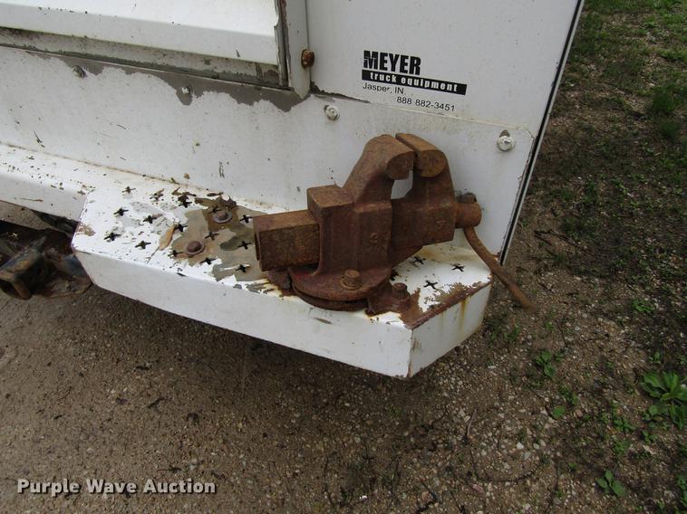 image for item EU9659 2006 Ford F250 Super Duty utility bed pickup truck