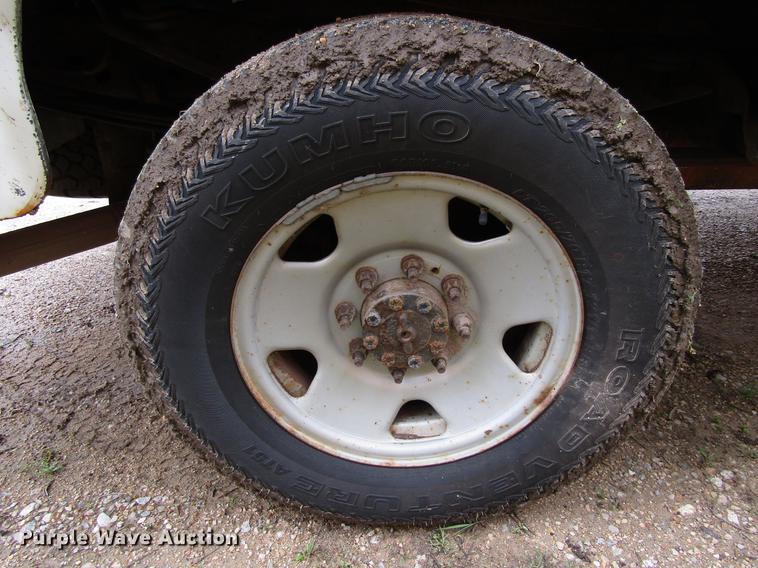 image for item EU9659 2006 Ford F250 Super Duty utility bed pickup truck