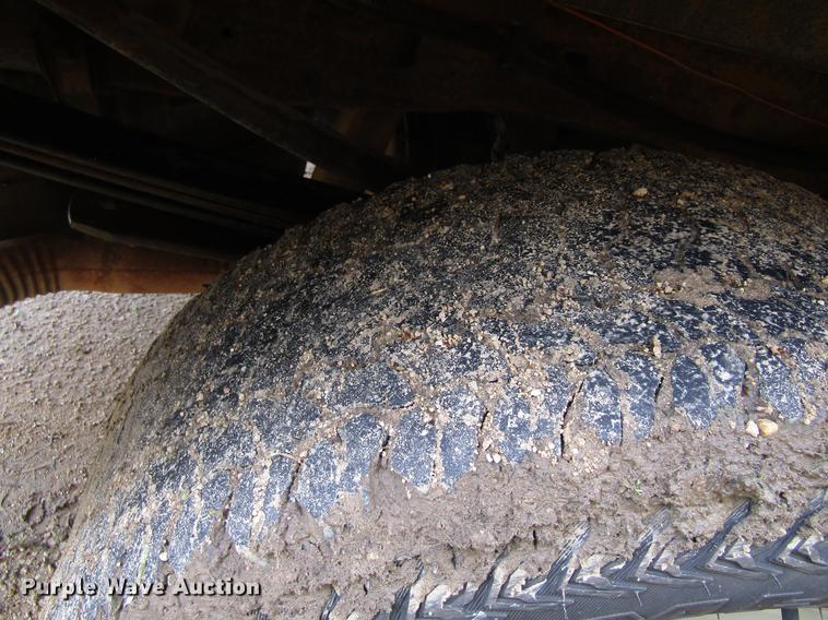 image for item EU9659 2006 Ford F250 Super Duty utility bed pickup truck