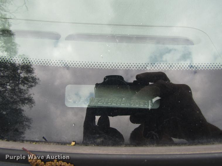 image for item EU9659 2006 Ford F250 Super Duty utility bed pickup truck