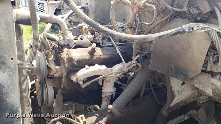 image for item EU9752 1980 Chevrolet 60 water truck