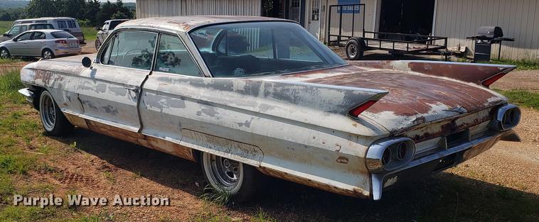 image for item EU9755 1961 Cadillac sedan