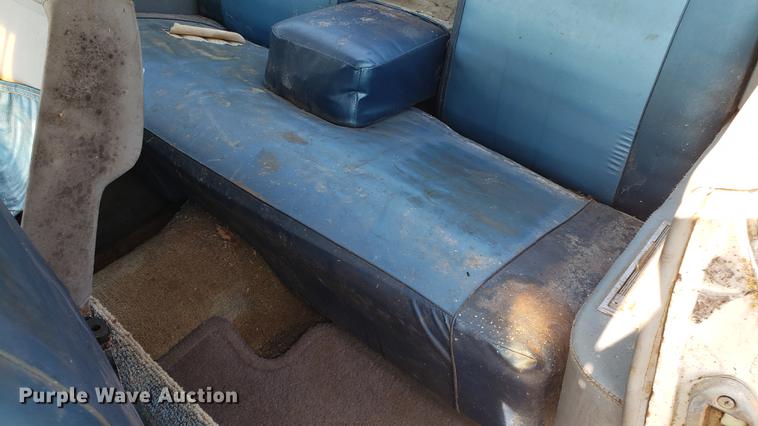 image for item EU9755 1961 Cadillac sedan