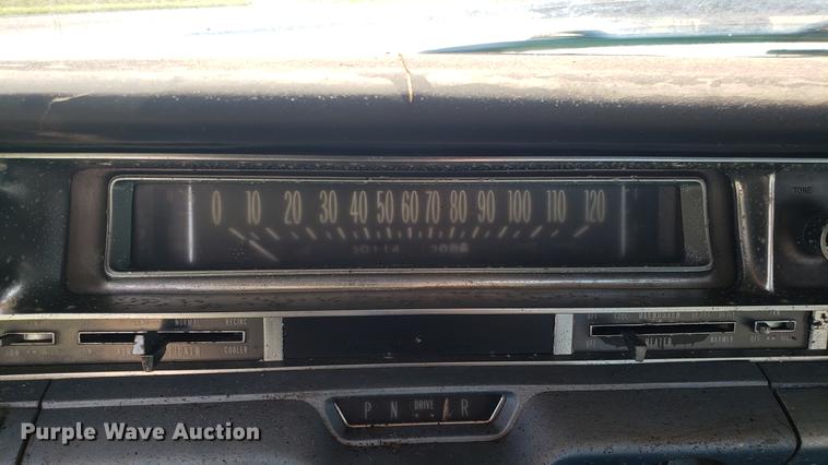 image for item EU9755 1961 Cadillac sedan