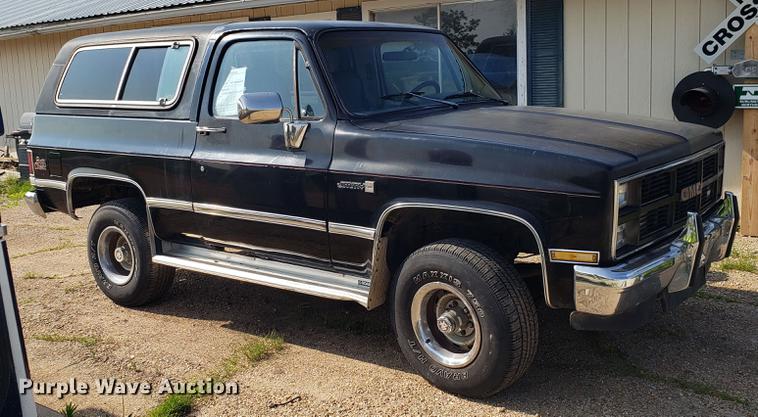 image for item EU9756 1983 GMC Jimmy SUV