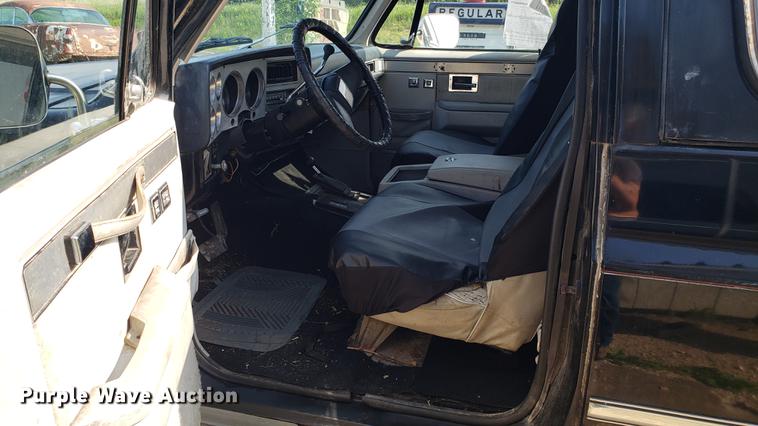 image for item EU9756 1983 GMC Jimmy SUV