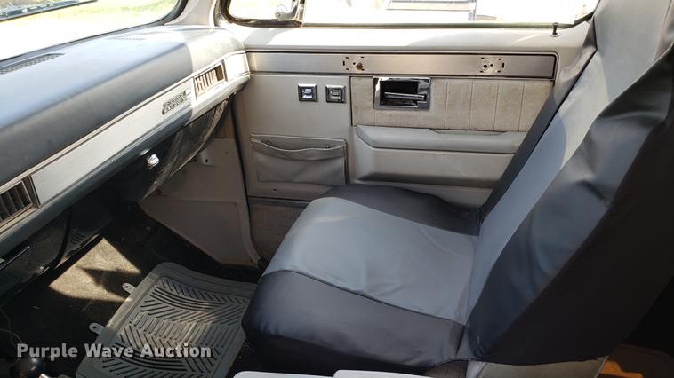 image for item EU9756 1983 GMC Jimmy SUV