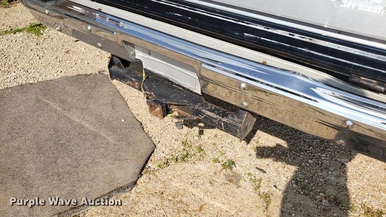 image for item EU9756 1983 GMC Jimmy SUV