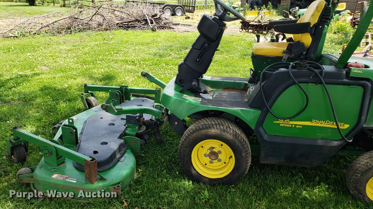 image for item EU9759 John Deere 1435 Series II lawn mower