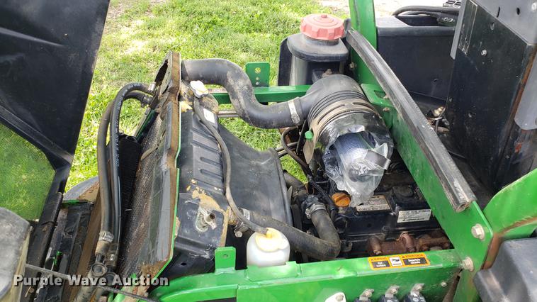image for item EU9759 John Deere 1435 Series II lawn mower