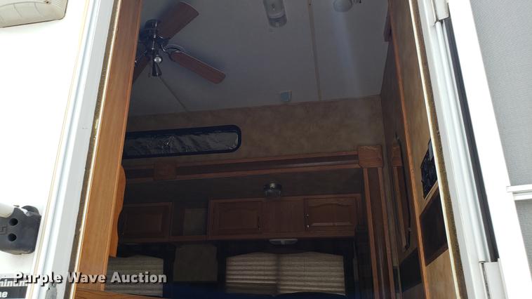 image for item EU9761 2007 Keystone Raptor toy hauler camper