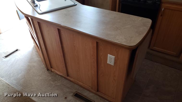 image for item EU9761 2007 Keystone Raptor toy hauler camper