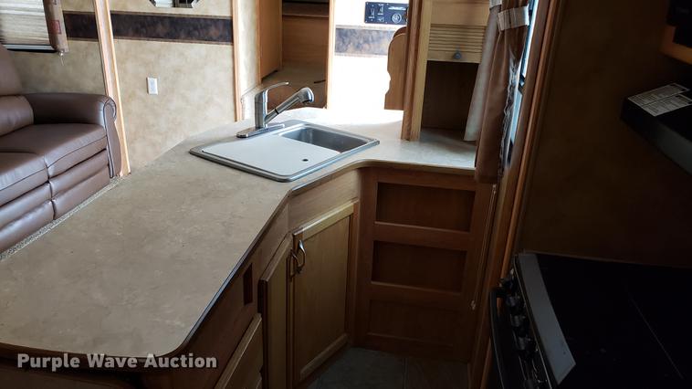 image for item EU9761 2007 Keystone Raptor toy hauler camper