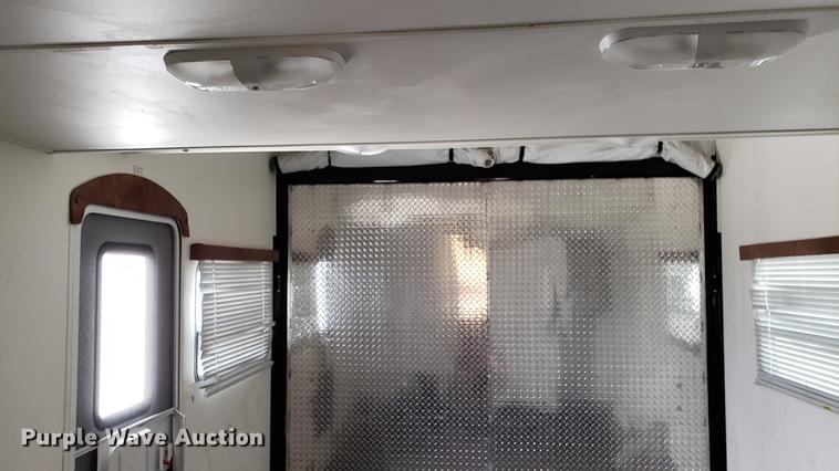 image for item EU9761 2007 Keystone Raptor toy hauler camper