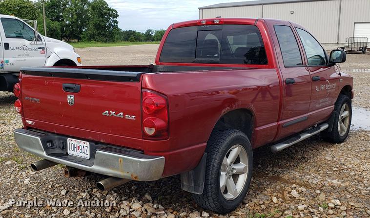 image for item EU9765 2007 Dodge Ram 1500 Quad Cab pickup truck