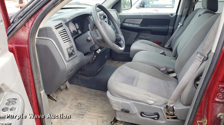 image for item EU9765 2007 Dodge Ram 1500 Quad Cab pickup truck