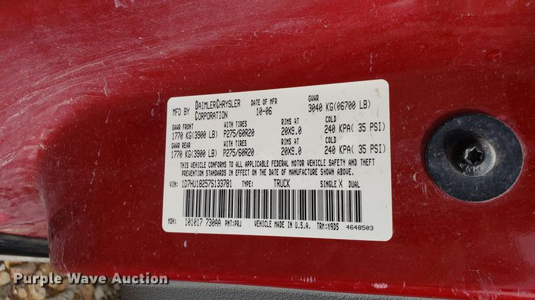 image for item EU9765 2007 Dodge Ram 1500 Quad Cab pickup truck