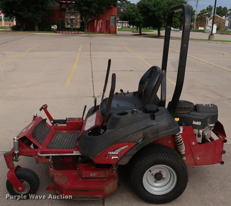 image for item FE9610 2015 Ferris IS600Z ZTR lawn mower