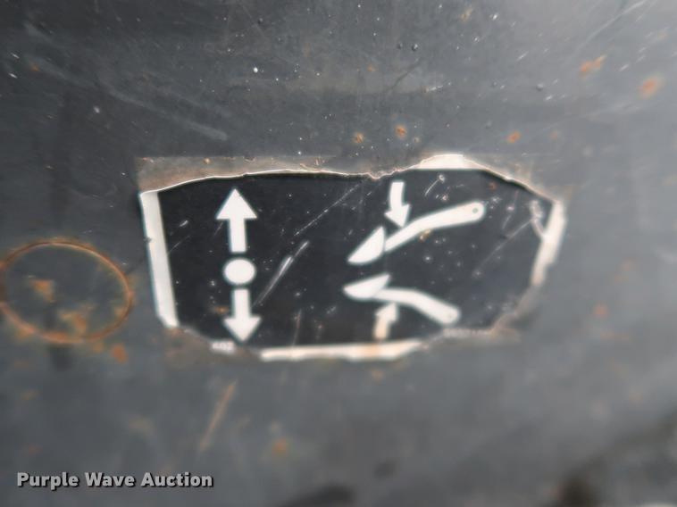 image for item FE9620 2006 New Holland L160 skid steer