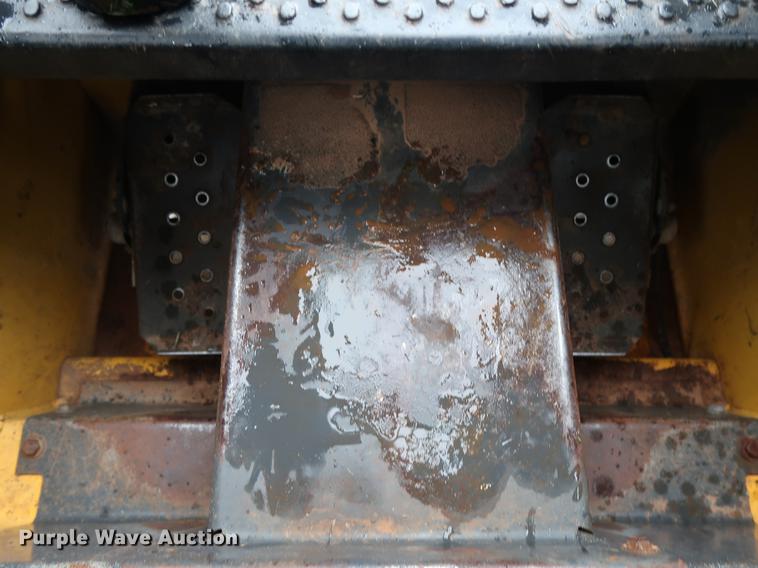 image for item FE9620 2006 New Holland L160 skid steer