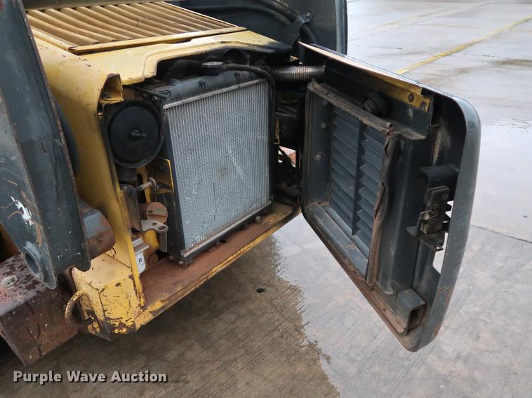 image for item FE9620 2006 New Holland L160 skid steer