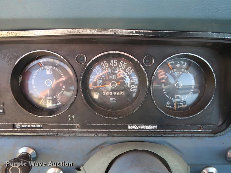 image for item FE9623 1981 Jeep J10 pickup truck