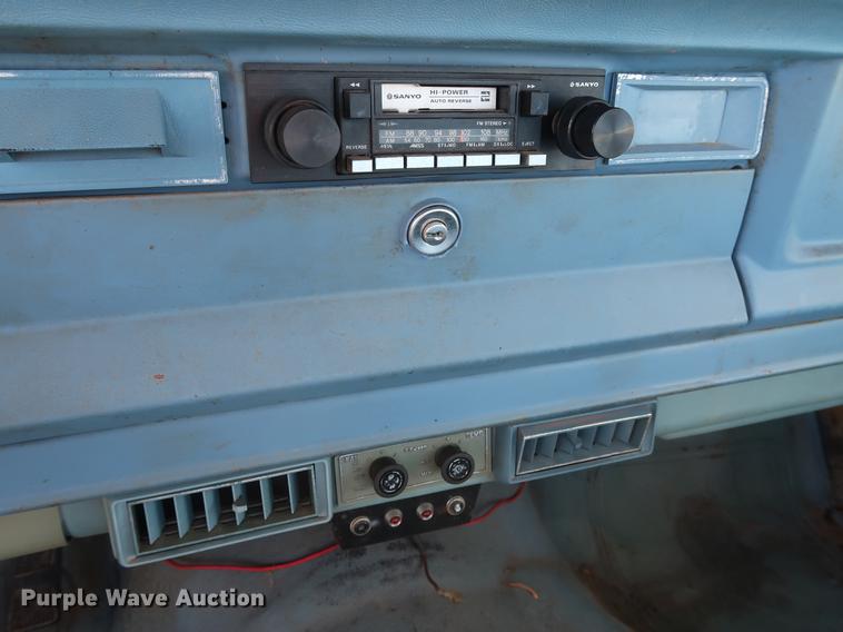 image for item FE9623 1981 Jeep J10 pickup truck