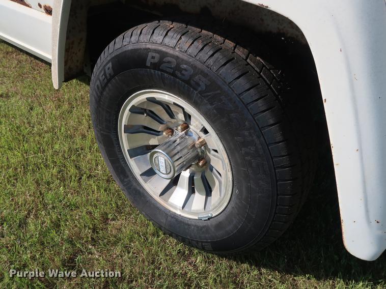 image for item FE9623 1981 Jeep J10 pickup truck