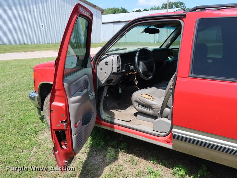 image for item FE9638 1999 Chevrolet Tahoe LT SUV