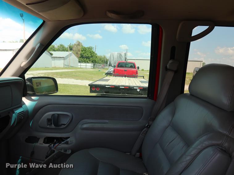 image for item FE9638 1999 Chevrolet Tahoe LT SUV