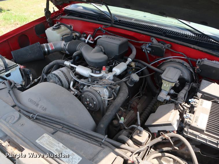 image for item FE9638 1999 Chevrolet Tahoe LT SUV