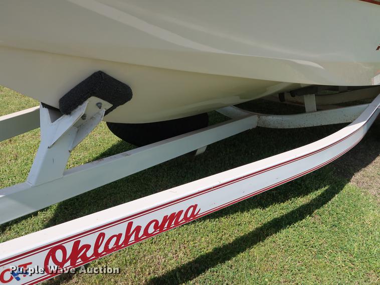 image for item FE9639 1988 Mastercraft Platinum Prostar 190 20th Anniversary boat