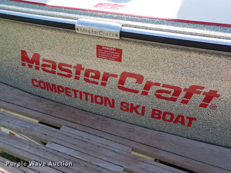 image for item FE9639 1988 Mastercraft Platinum Prostar 190 20th Anniversary boat