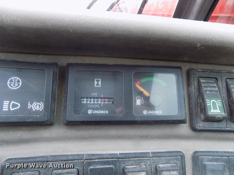 image for item FG9370 2004 Manitou MLT940L120LSU telehandler