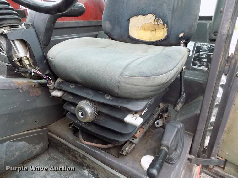 image for item FG9370 2004 Manitou MLT940L120LSU telehandler