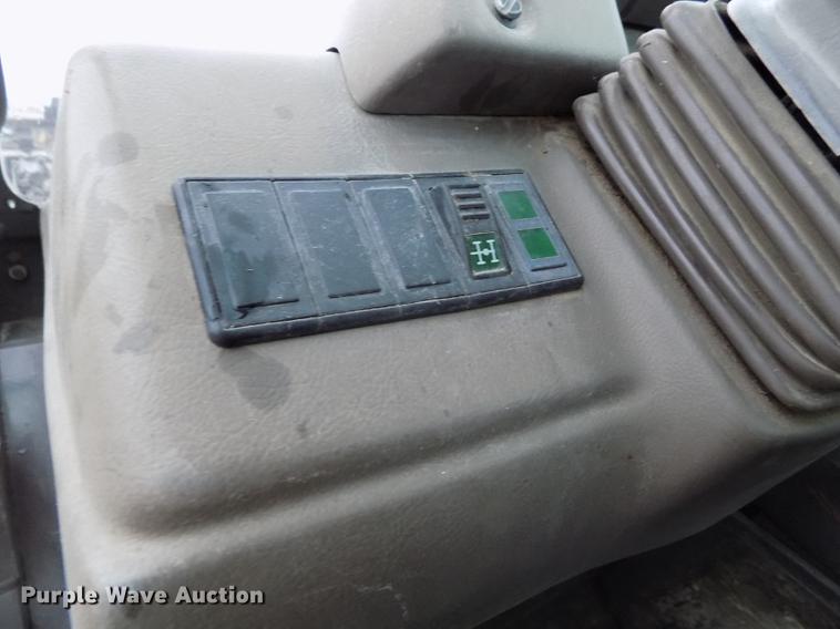 image for item FG9370 2004 Manitou MLT940L120LSU telehandler