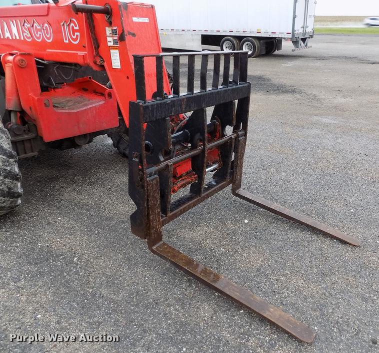 image for item FG9370 2004 Manitou MLT940L120LSU telehandler