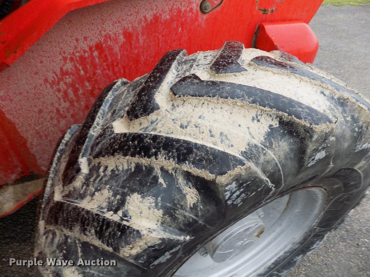 image for item FG9370 2004 Manitou MLT940L120LSU telehandler