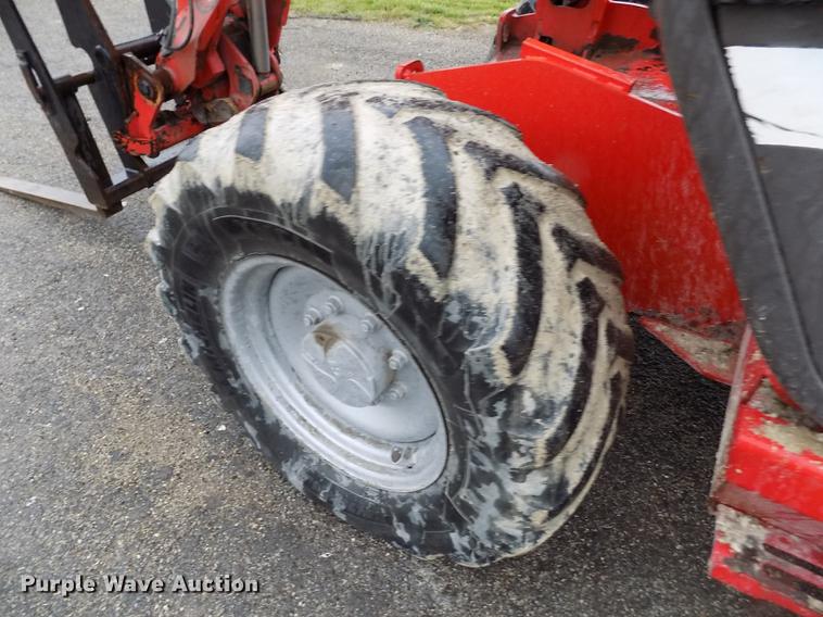 image for item FG9370 2004 Manitou MLT940L120LSU telehandler