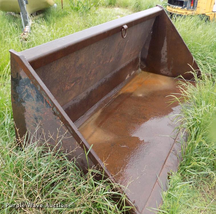 image for item FG9370 2004 Manitou MLT940L120LSU telehandler