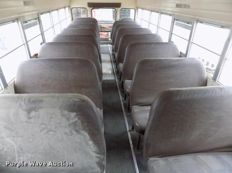 image for item FG9371 1994 International 3800 Blue Bird school bus