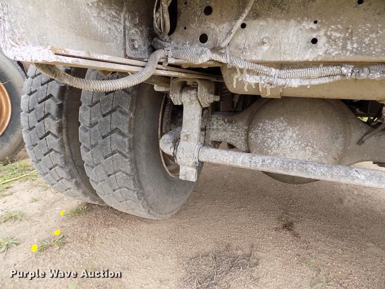 image for item FG9375 2007 Isuzu FTR dump truck