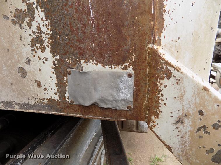 image for item FG9375 2007 Isuzu FTR dump truck