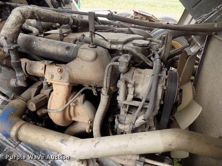 image for item FG9375 2007 Isuzu FTR dump truck