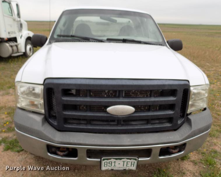image for item FG9395 2006 Ford F250 Super Duty XL SuperCab pickup truck