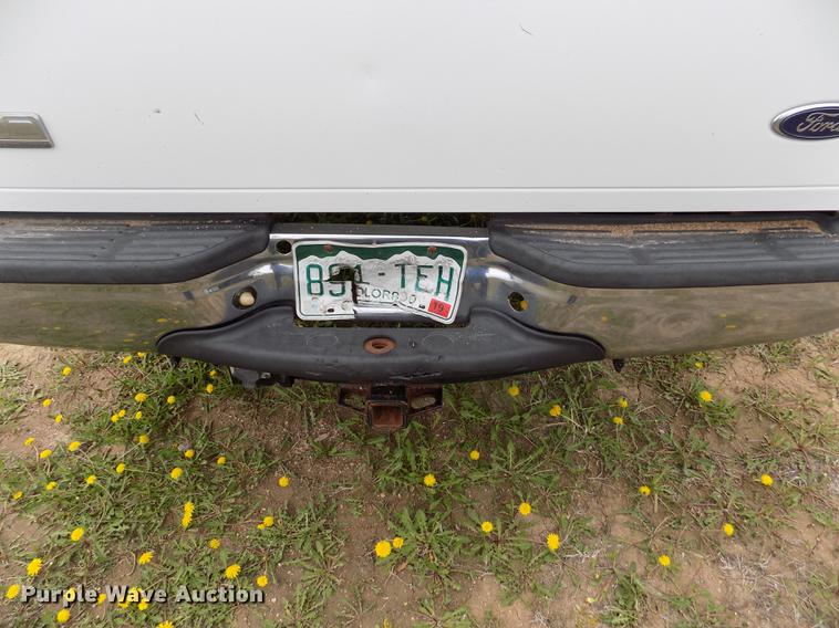 image for item FG9395 2006 Ford F250 Super Duty XL SuperCab pickup truck