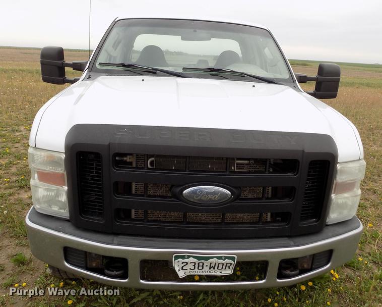 image for item FG9396 2008 Ford F250 Super Duty XL SuperCab pickup truck