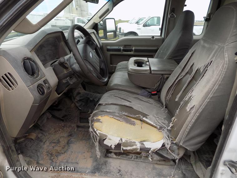 image for item FG9396 2008 Ford F250 Super Duty XL SuperCab pickup truck