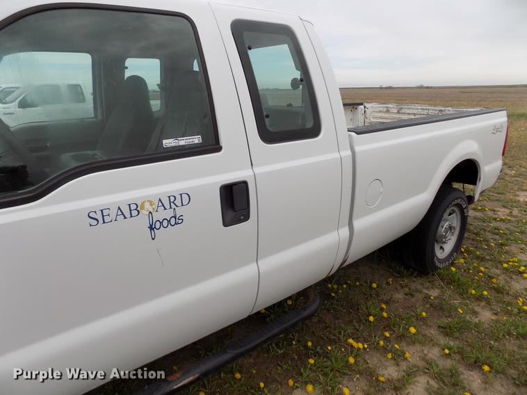 image for item FG9396 2008 Ford F250 Super Duty XL SuperCab pickup truck