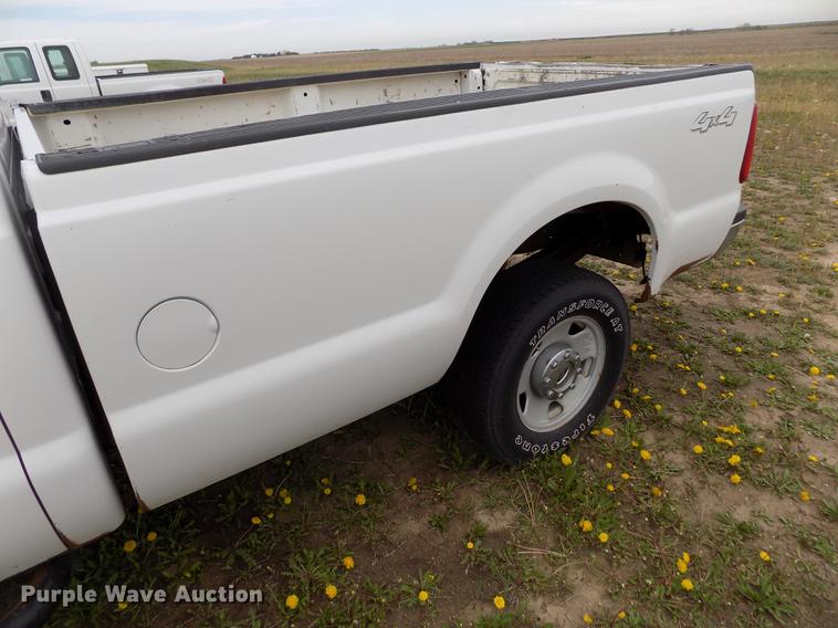 image for item FG9396 2008 Ford F250 Super Duty XL SuperCab pickup truck